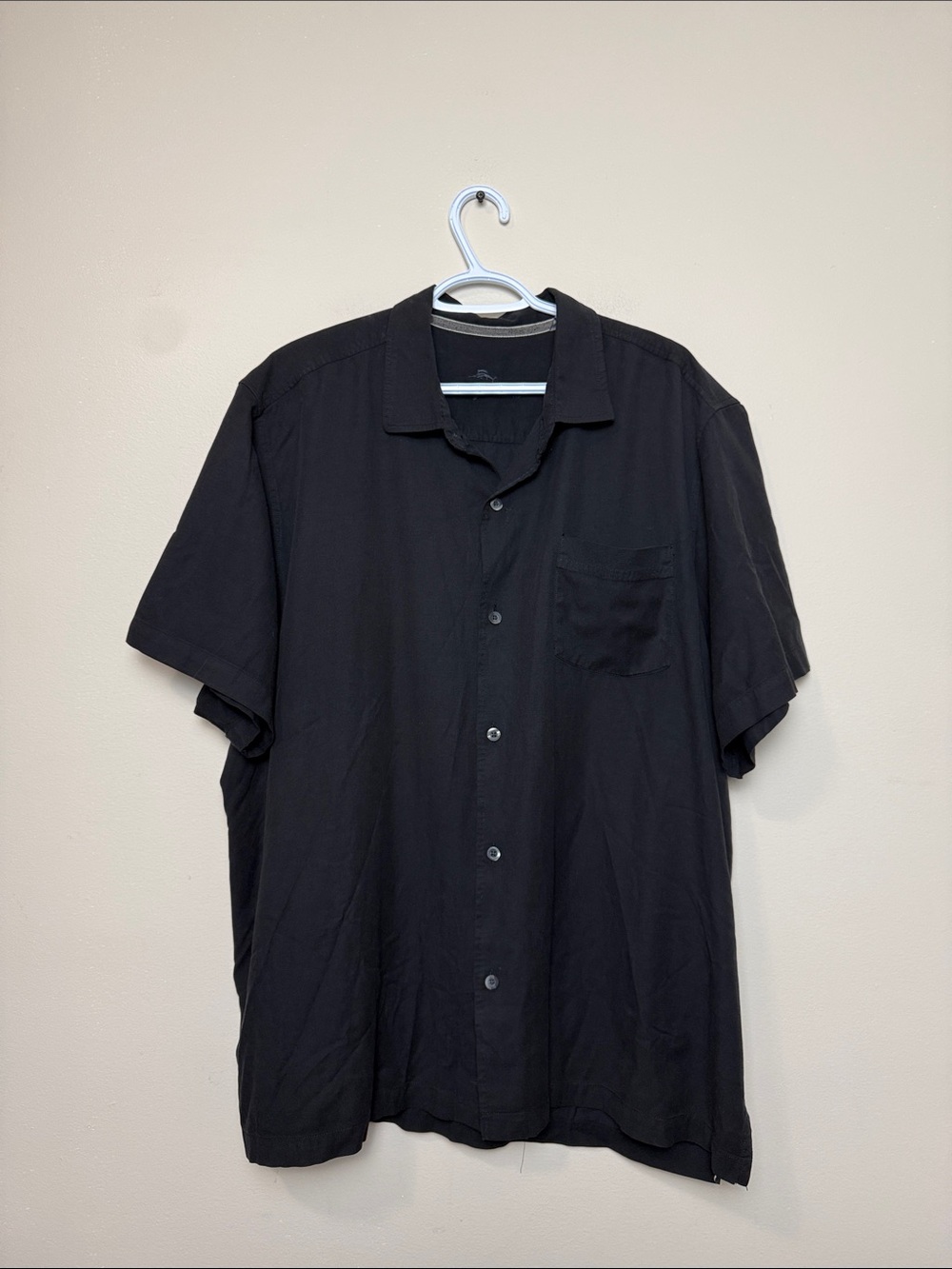 Tommy Bahama Black Short-Sleeve Button-Down Shirt size XXL